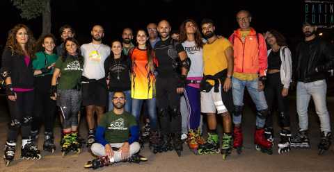 Salti, acrobazie e corse in citt: sui rollerblade alla scoperta dei "Pattinatori di Bari"